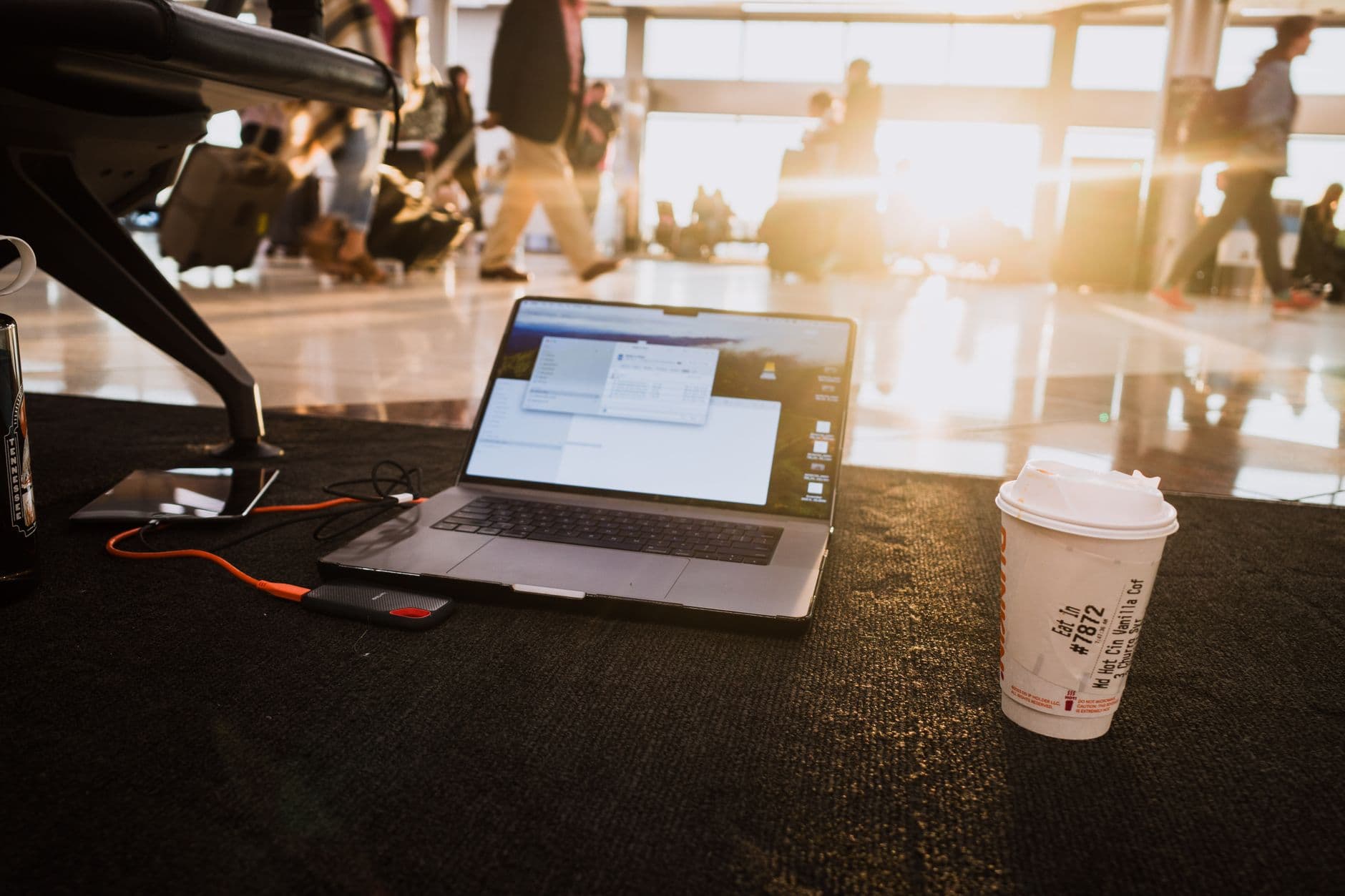 United Club work bar